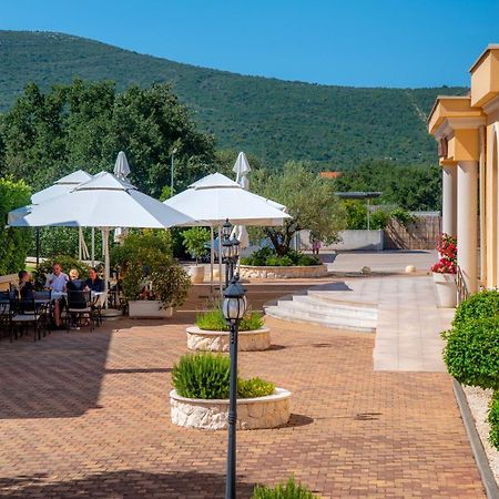 Guest Accommodation Atrium Gulin Lozovac Exterior foto